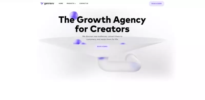 Creative minimal website with 3d animation